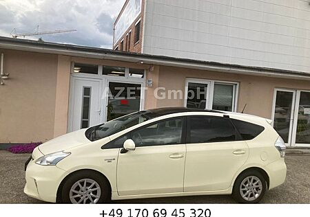 Toyota Prius + Comfort