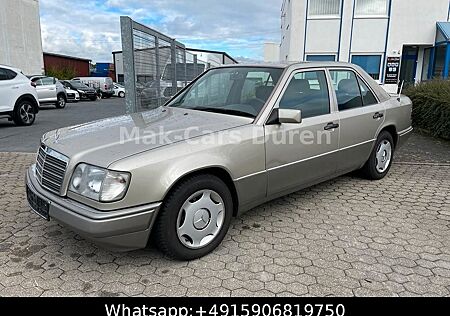 Mercedes-Benz E 220 --Automatik--