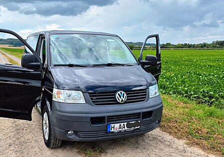 VW T5 Multivan Volkswagen Startline