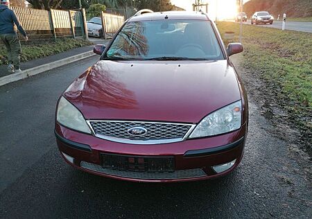 Ford Mondeo .Ghia.Autom.TÜ neu.1Hand