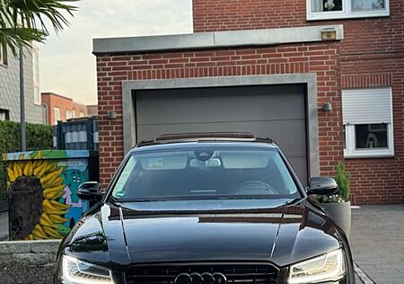 Audi A8 4.2 TDI clean diesel tiptronic quattro