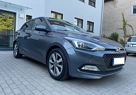 Hyundai i20 1.2 (TR) | PD | SHZ | KLIMA | 78177 km | TÜV