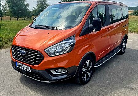 Ford Tourneo Custom 320 L1H1 2,0 EcoBlue