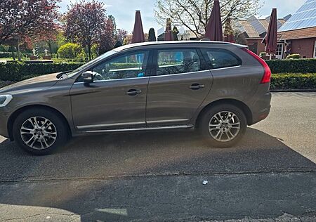 Volvo XC 60 XC60 D4 Summum Geartronic Summum