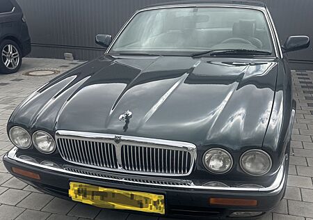 Jaguar XJ Sovereign 4.0 Auto Sovereign