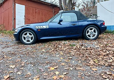 BMW Z3 1.9 Roadster Leder 2 Hand Montrealblau