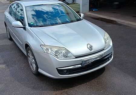 Renault Laguna Expression 2.0 dCi FAP 110kW Expression