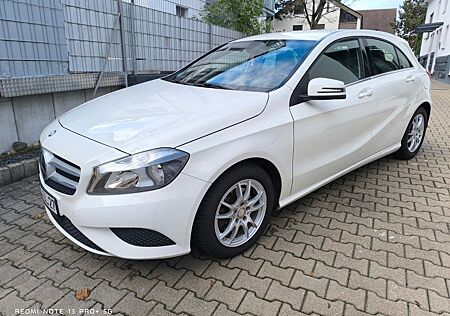 Mercedes-Benz A 180 Urban sehr gepflegt ...wenig Km!!!