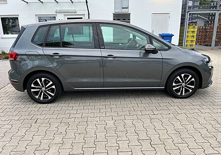 VW Golf Volkswagen Sportsvan VII United