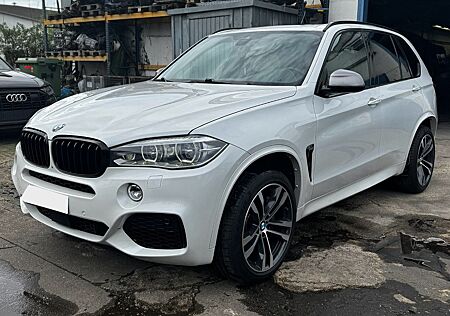 BMW X5 M50d "LED/Head-Up/Pano/AHK"