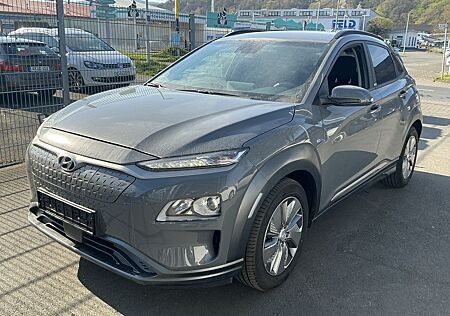 Hyundai Kona Advantage R.Cam Navi Krell Wärmepumpe SHZ