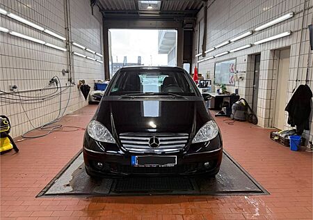 Mercedes-Benz A 200 CDI ELEGANCE | Tempomat, Shz, PDC, TÜV