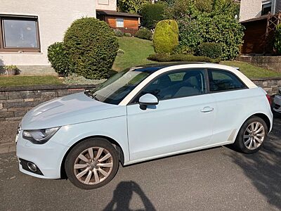 Audi A1   1.2 TFSI Attraction - Kumulusblau