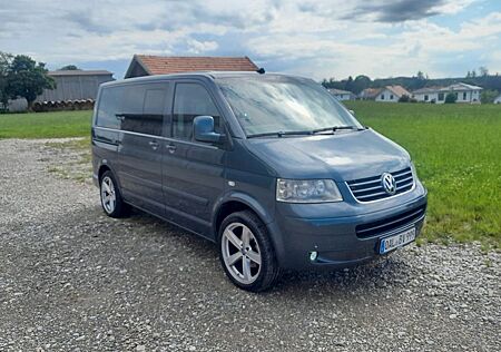 VW T5 Multivan Volkswagen