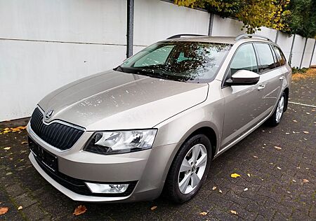 Skoda Octavia Combi Elegance DSG PDC ALU