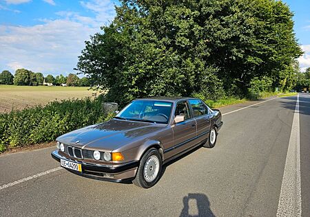 BMW 730i aus 1. Hand