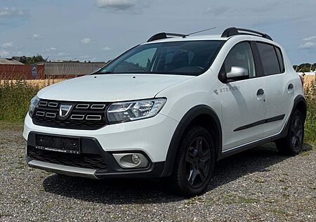 Dacia Sandero II Stepway Celebration*Automatik*NAVI