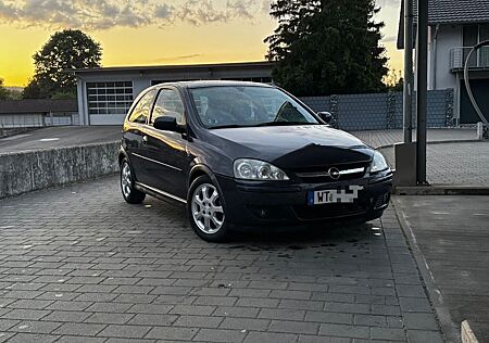 Opel Corsa 1.2 16V Sport Sport