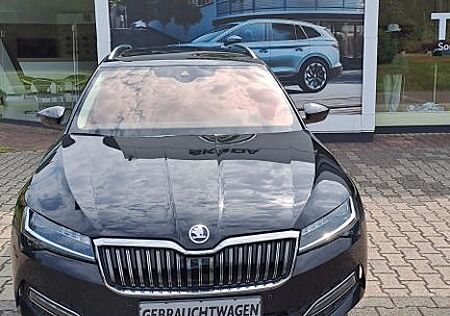 Skoda Superb Combi Style