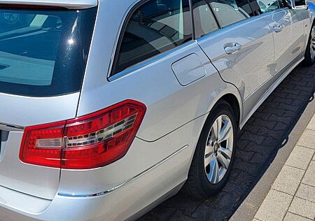 Mercedes-Benz E 200 CDI T BlueEFFICIENCY AVANTGARDE AVANTGARDE