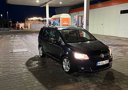 VW Touran Volkswagen 1.6 TDI DSG MATCH BlueMotion Technolo...