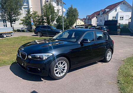 BMW 118i Advantage Advantage aus erster Hand ab Augu