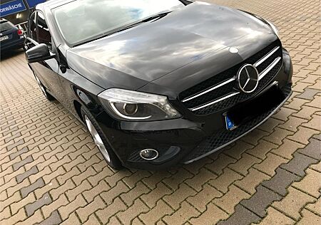 Mercedes-Benz A 180 CDI BlueEFFICIENCY Style DCT Style