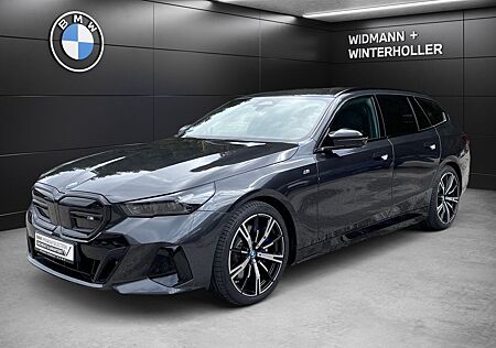 BMW i5 M60 xDrive Touring M Sport PRO ad.LED B&W AHK