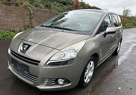 Peugeot 5008 gebraucht kaufen Peugeot 5008 Active