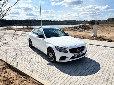 Mercedes-Benz C 300 4MATIC Autom. -
