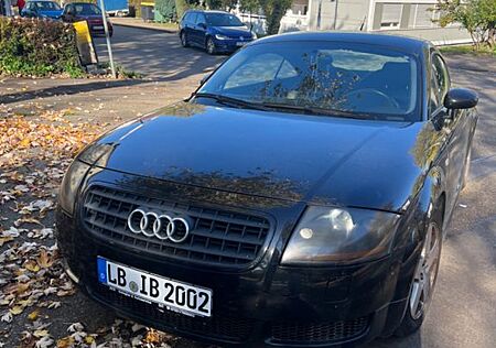 Audi TT Coupe 1.8T 132 kW -