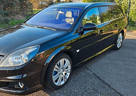 Opel Vectra Caravan 2.8 V6 Turbo 206kW OPC OPC