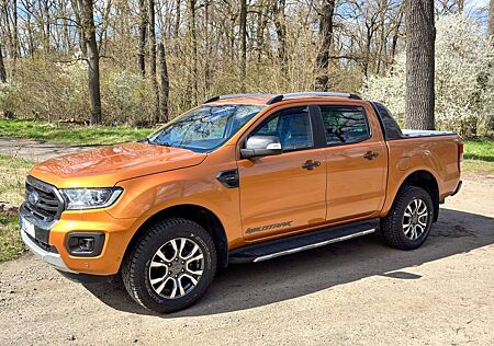 Ford Ranger Wildtrak DoKa elRollo Standheizung 4x4