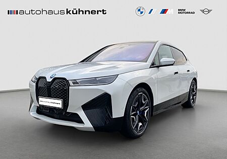 BMW iX xDrive40 Sky Lounge ACC Laser PanoSD SpurAss