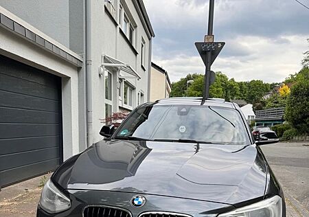 BMW 120d Sport Line Sport Line