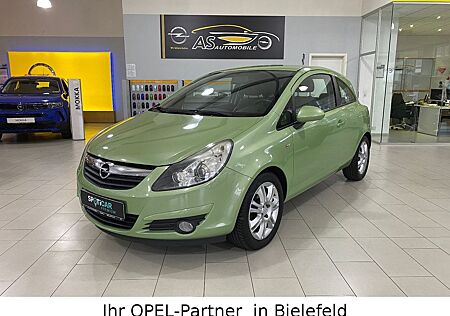 Opel Corsa D Innovation STANDHEIZUNG/PDC/KLIMA/TEMPO