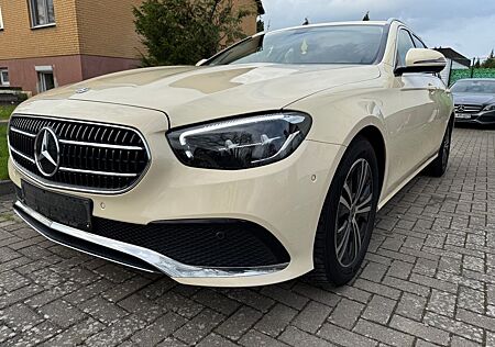 Mercedes-Benz E 200 d T Autom.Nvi Kmara Taximeter Taxi schild