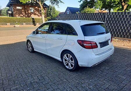 Mercedes-Benz B 180 d