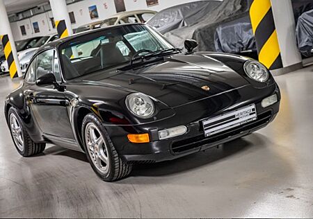 Porsche 993 Targa Targa / black on black / TOP