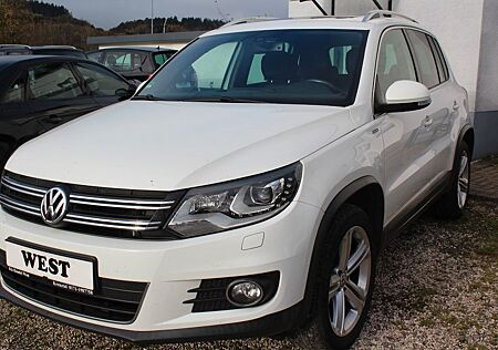 VW Tiguan Volkswagen 2.0 TDI DSG 4Mot. Navi Xenon Panorama