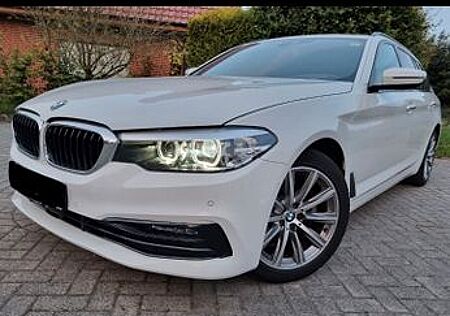 BMW 520d A Sport NaviProf Pano Hifi Leder VOLL