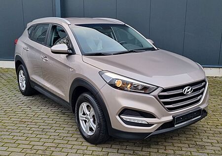 Hyundai Tucson 1.6 GDI*1.Hand*NAVI*Rückfahrk.*62.000Km*A