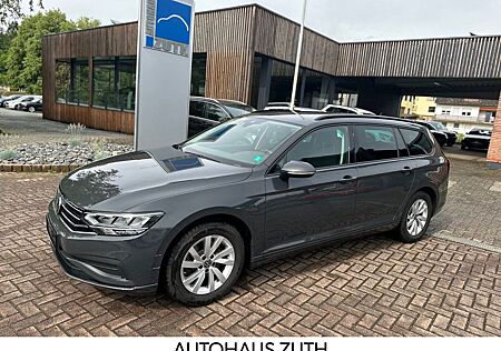 VW Passat Variant Volkswagen TDI DSG/Navi/LED/SHZ/eHk/RFK/