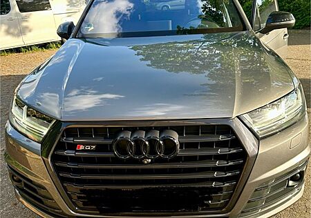 Audi SQ7 4.0 V8- Scheckheft, Garantie, Massage, BOSE
