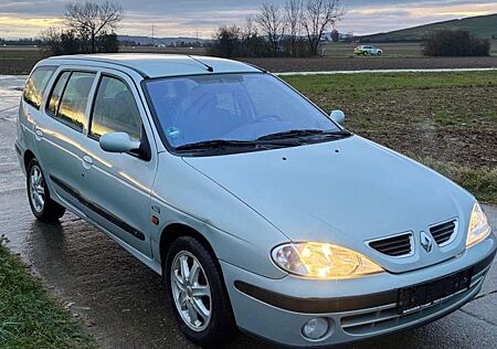 Renault Megane Grandtour Authentique 1.6 16V*HU NEU*