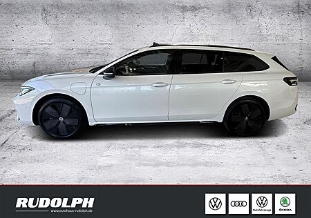 VW Passat Volkswagen R-Line 1.5 TSI eHybrid 6-Gang-DSG LED AHK