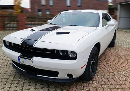 Dodge Challenger , V6, 3,6l, 309PS