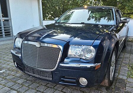 Chrysler 300C 3.5 V6 Autom. -