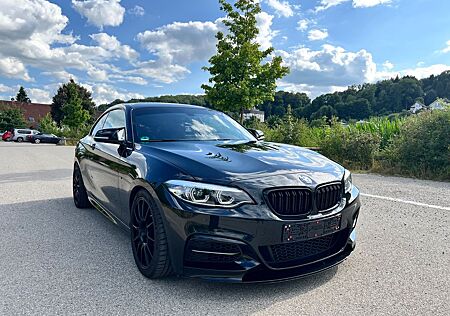 BMW 240 M240i Coupé F22