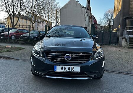 Volvo XC 60 XC60 Momentum AWD*BLIS*SPURHALTE*ABSTANDSWARNER